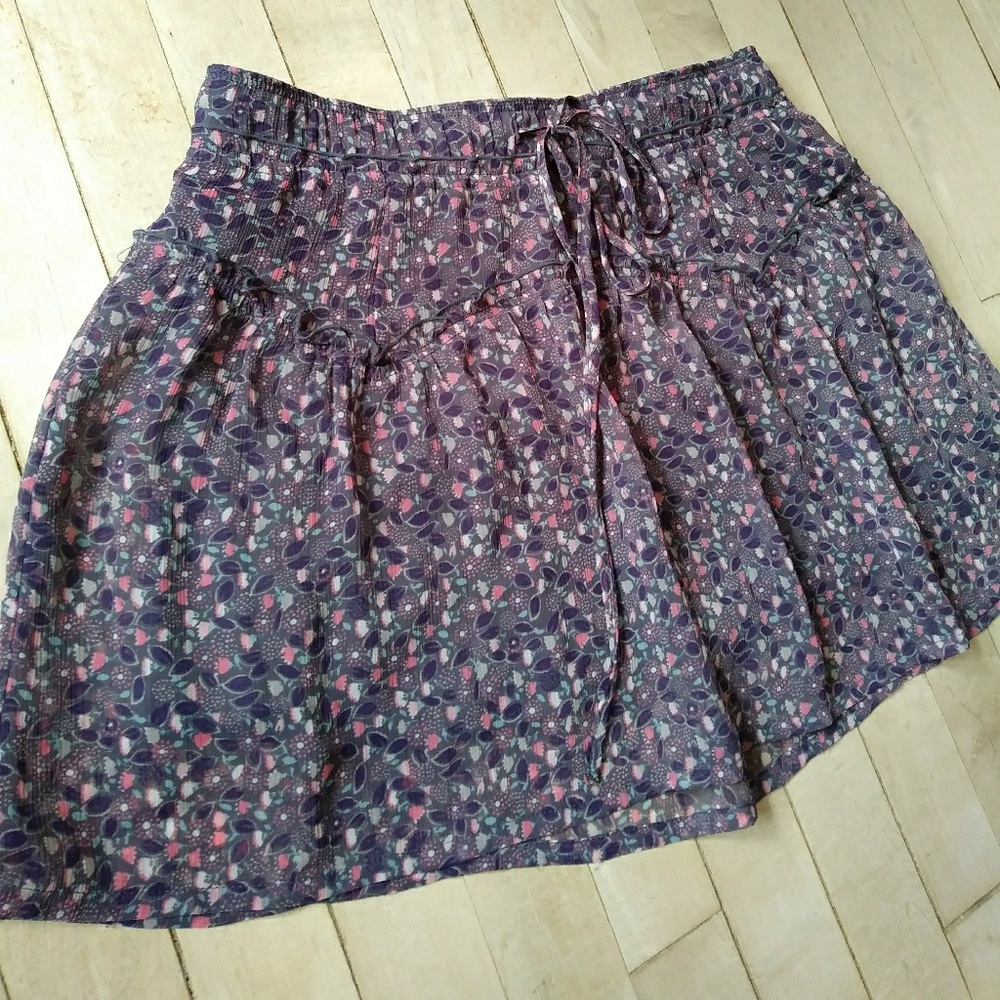 AEO Floral Ruffle Mini Skirt - Picture 5 of 7